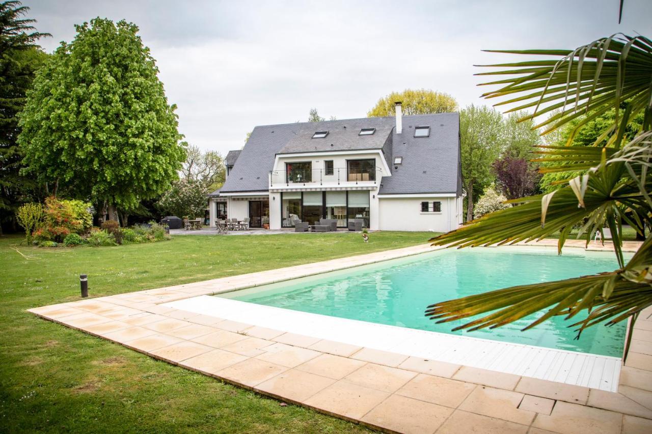 Bed and Breakfast Le Champ Du Renne Le Mans Exterior foto