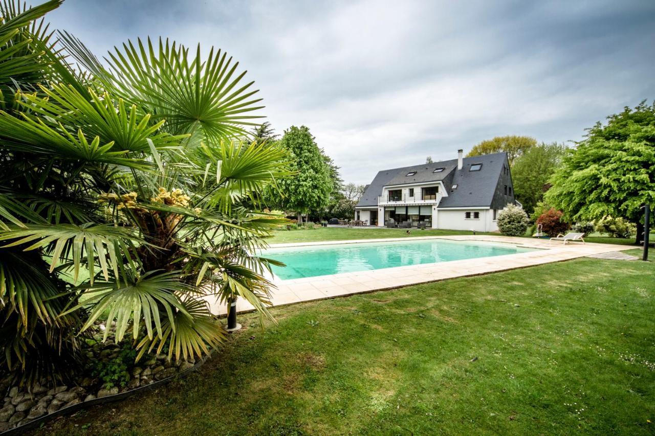 Bed and Breakfast Le Champ Du Renne Le Mans Exterior foto