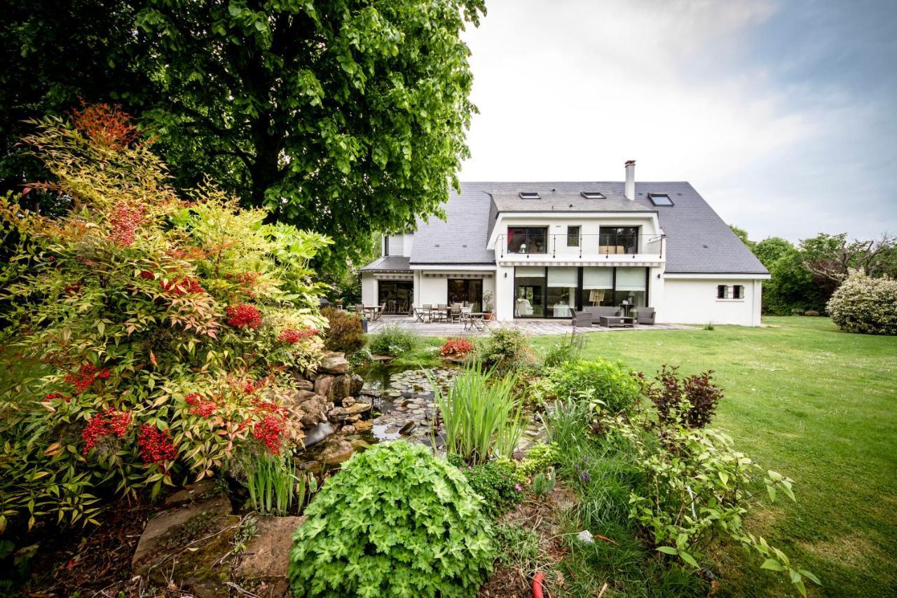 Bed and Breakfast Le Champ Du Renne Le Mans Exterior foto